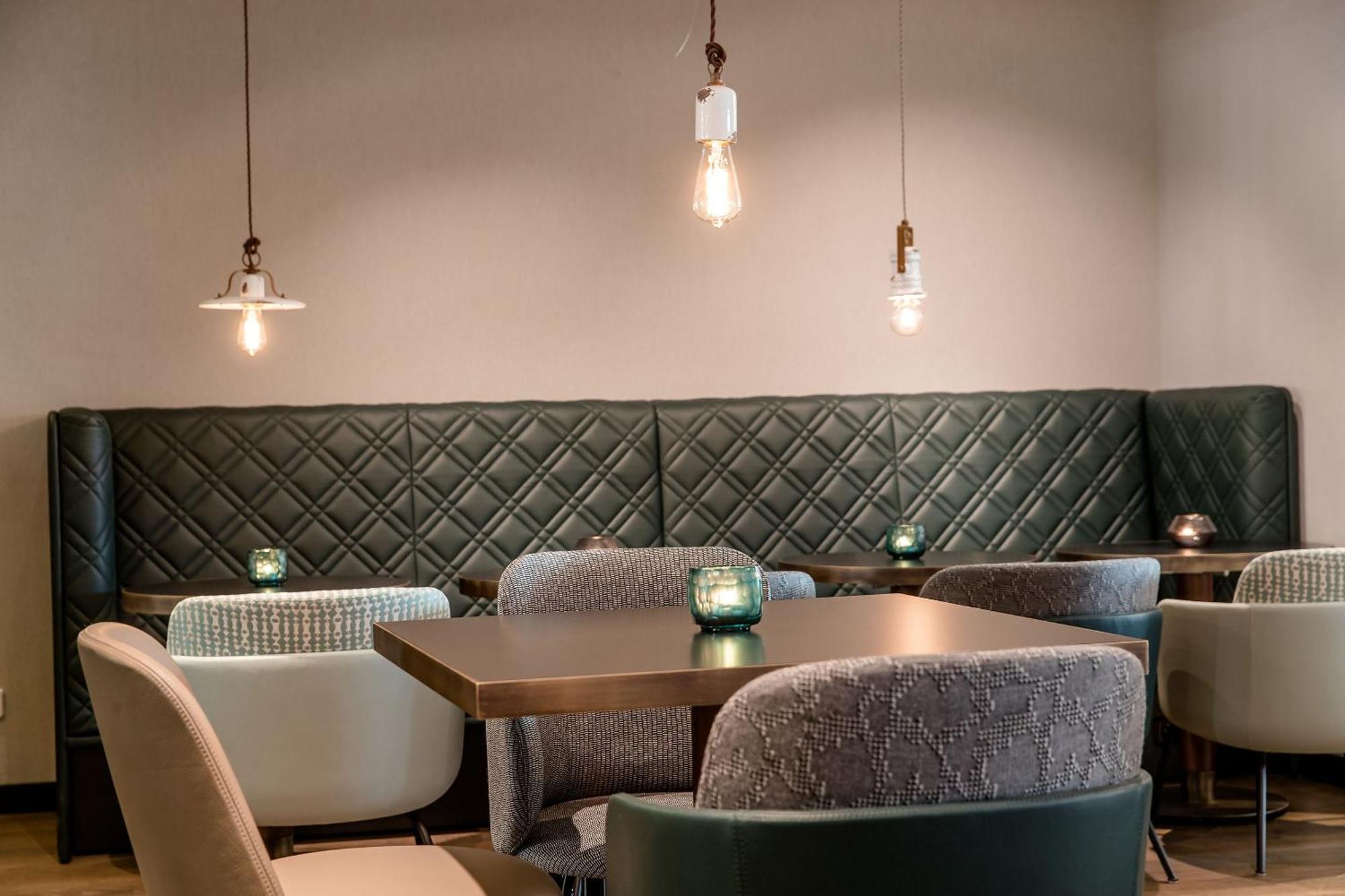 Motel One Linz-Hauptplatz Екстериор снимка